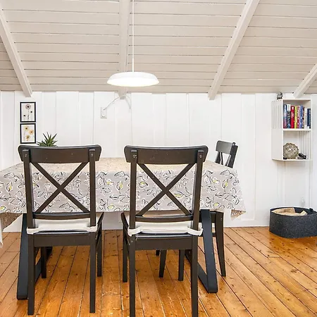 Сasa de vacaciones 5 Person In